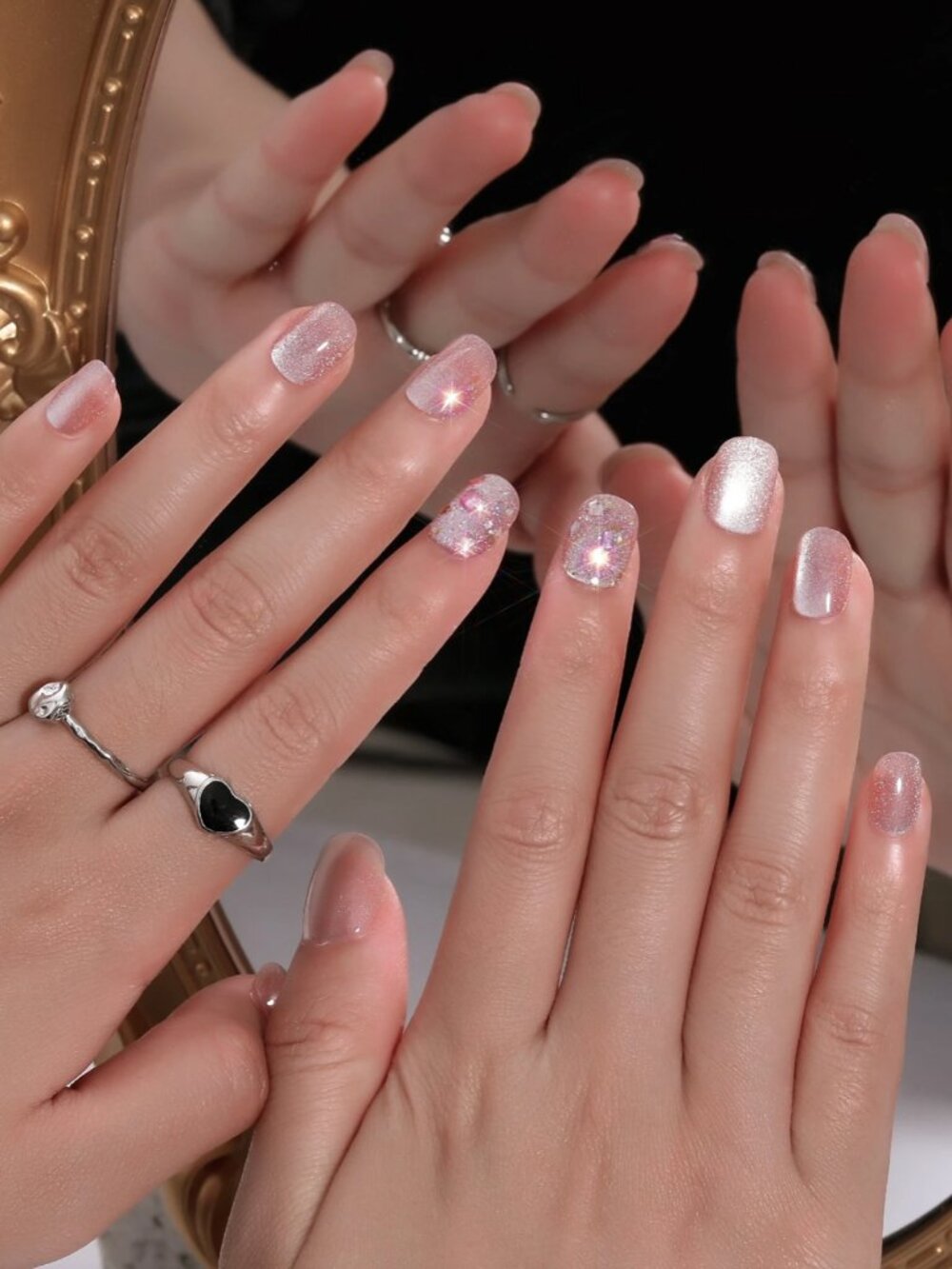 24pcs Short Oval Glitter Cat Eye Rhinestone Fake Nail